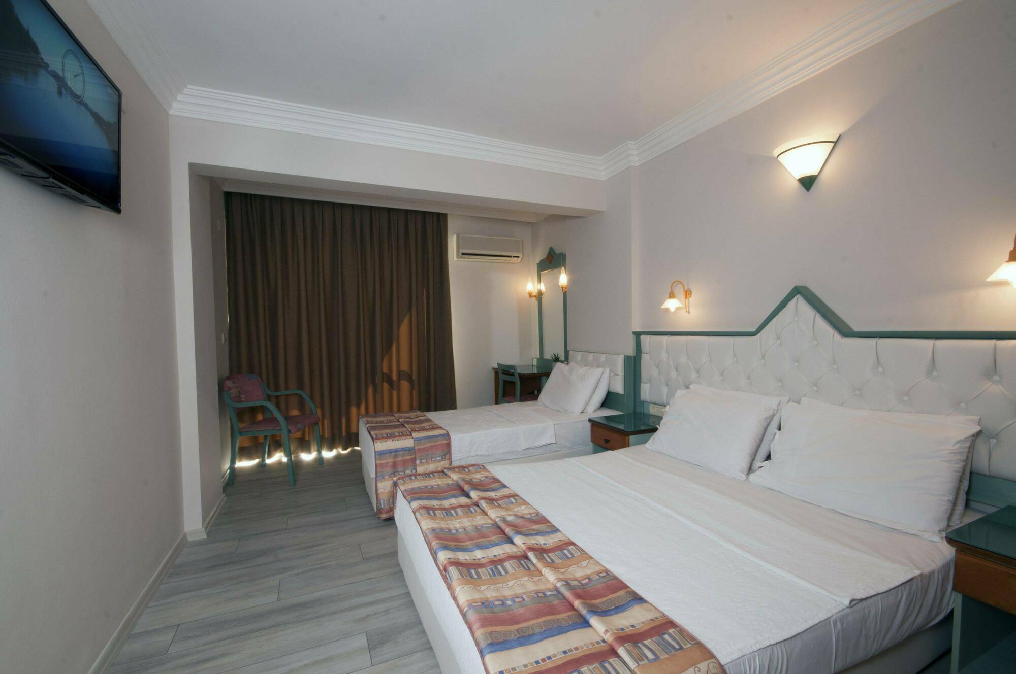 Flamingo Hotel 马尔马里斯 外观 照片